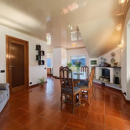 Finestra Sul Bellagio Διαμέρισμα Civenna